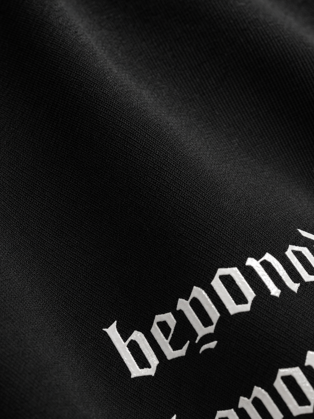 Myugen House Rules Oversized T-Shirt Black – close-up detail
