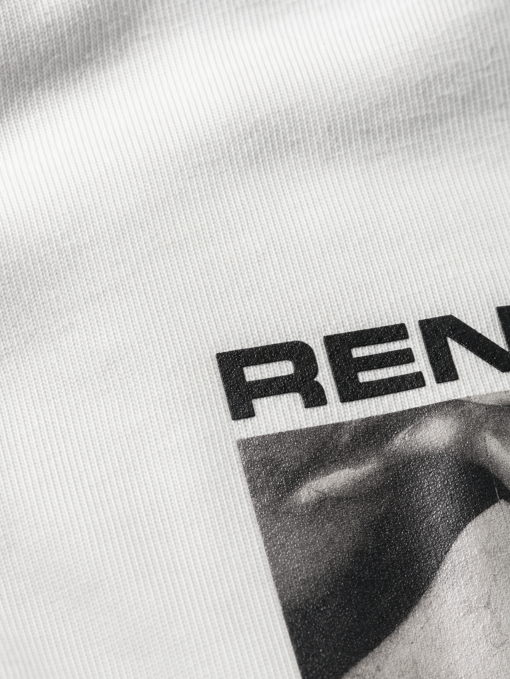 Myugen Icarus Ascension Oversized T-Shirt White – close-up detail