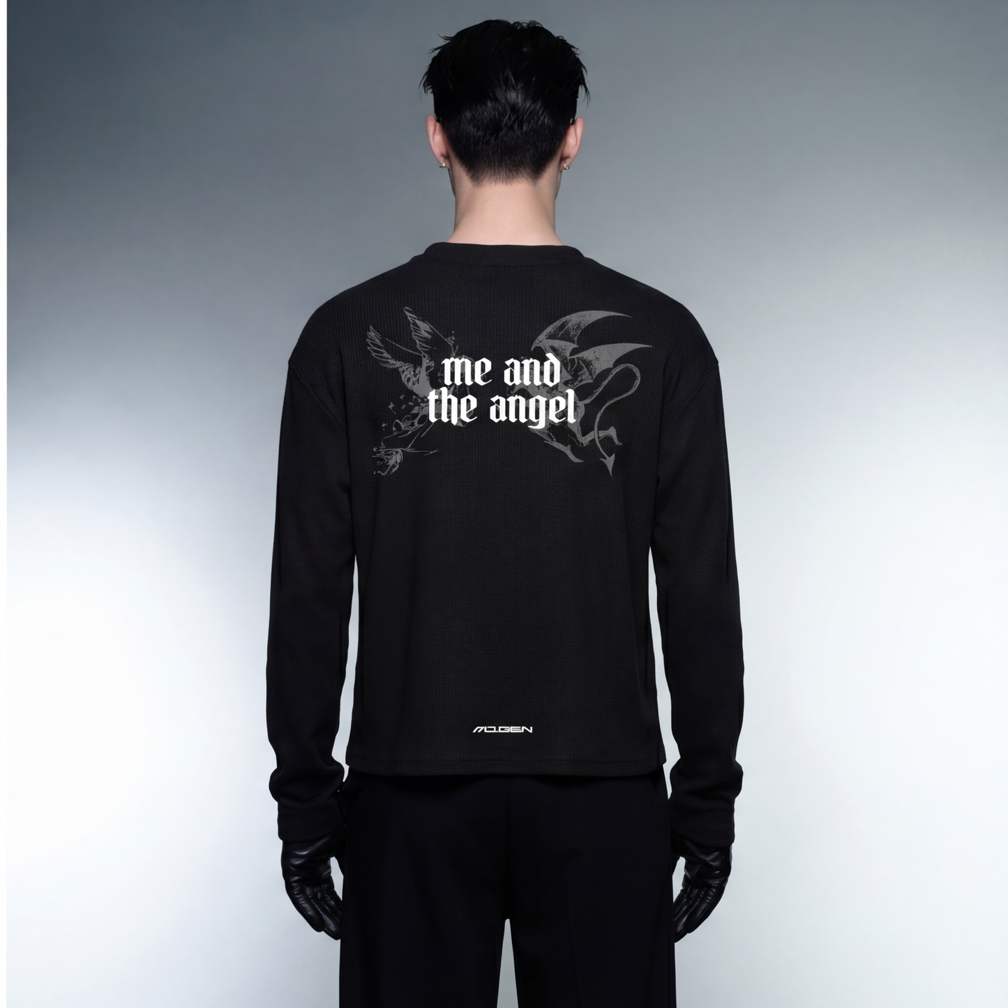 myugen-duality-waffle-long-sleeve-black model back
